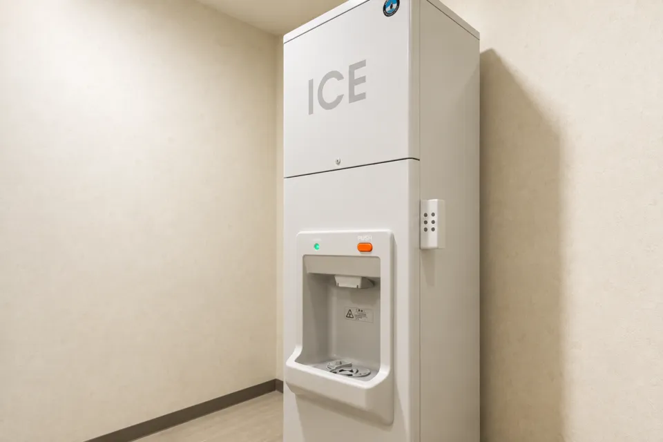 ホテルルートイン西武秩父駅前の館内の製氷機