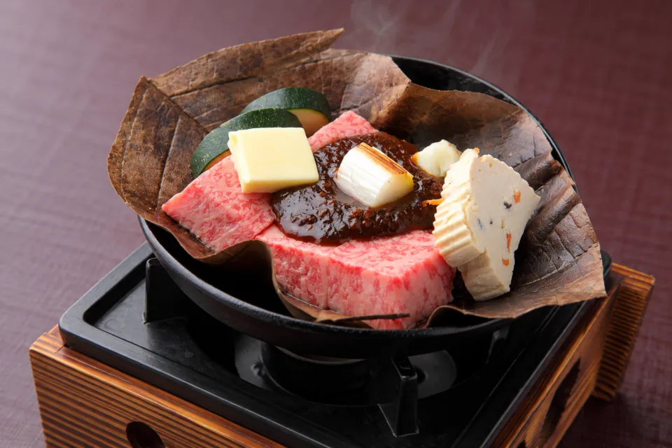 紗々羅の朴葉焼き