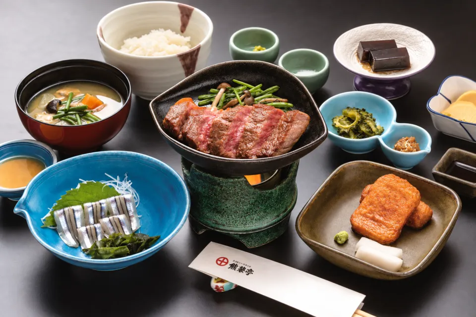 正調さつま料理 熊襲亭の薩摩牛と郷土料理を味わう昼限定コース