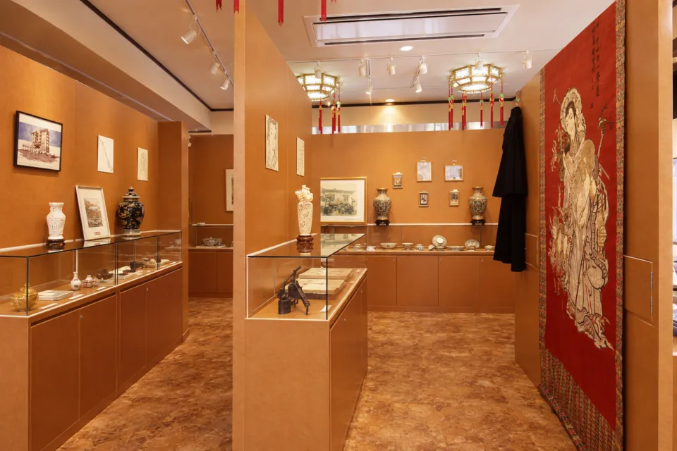 中華料理 四海樓の館内展示スペース