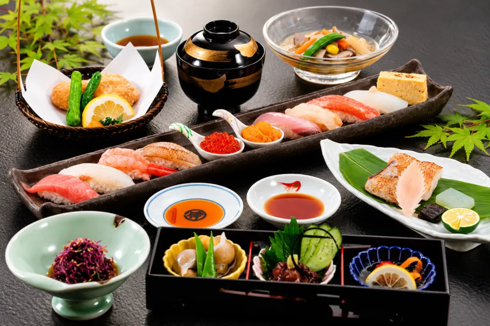 鮨・割烹 丸伊の「越後の馳走」の料理