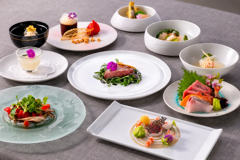 THE HOTEL YAKUSHIMAの波音日和向けコース料理