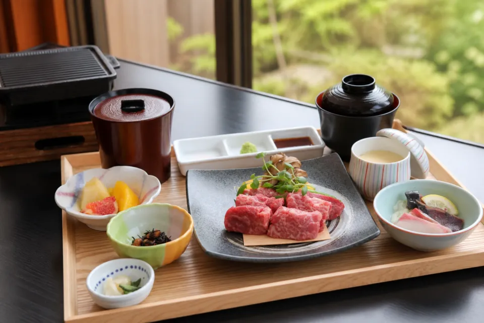 津山鶴山ホテルのつやま和牛鉄板焼き御膳