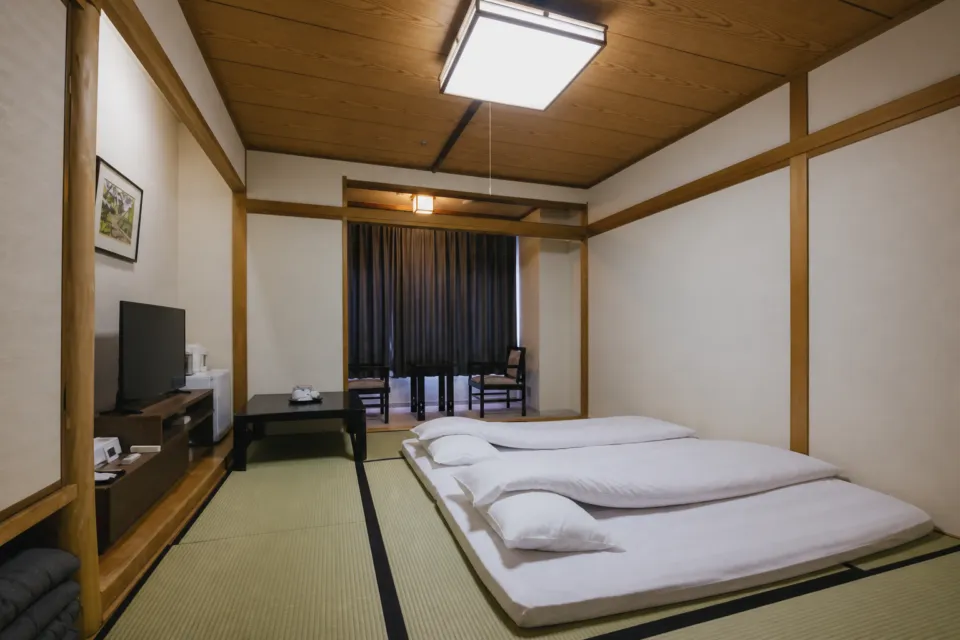 津山鶴山ホテルの和室