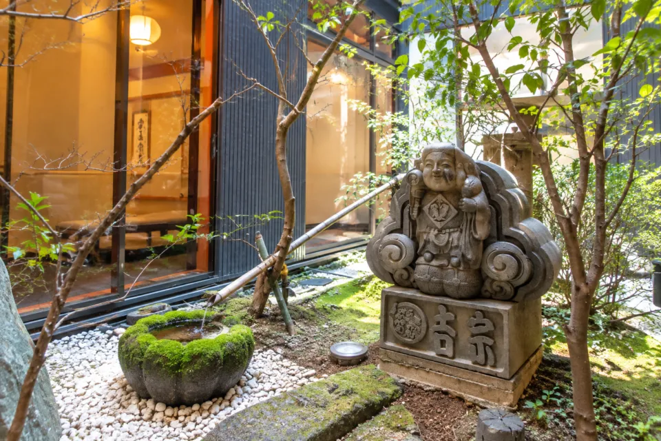 吉宗 本店の中庭