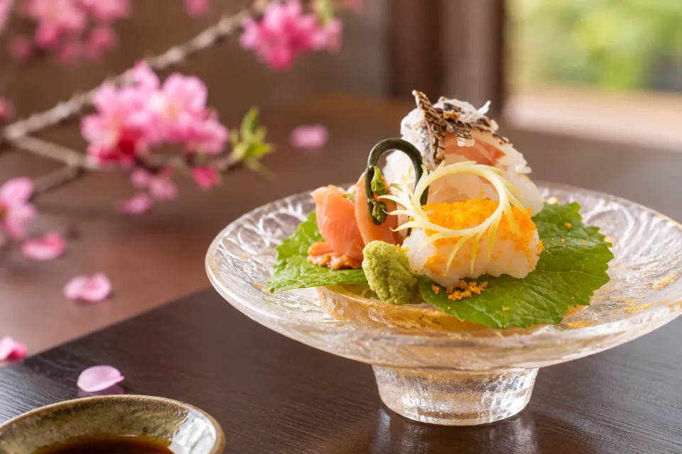 由布の癒 友里の季節料理
