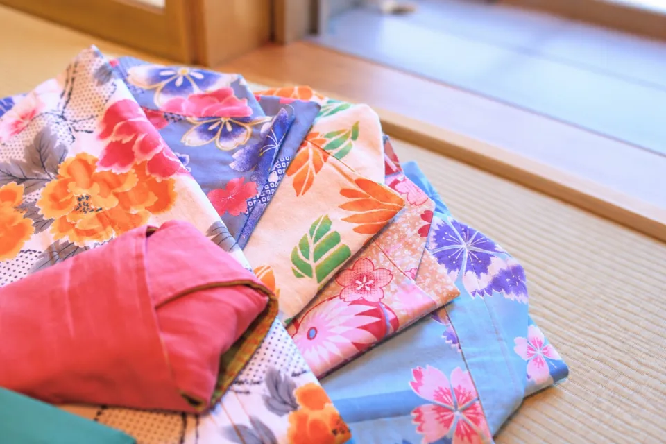 ゆふいん花由の色浴衣