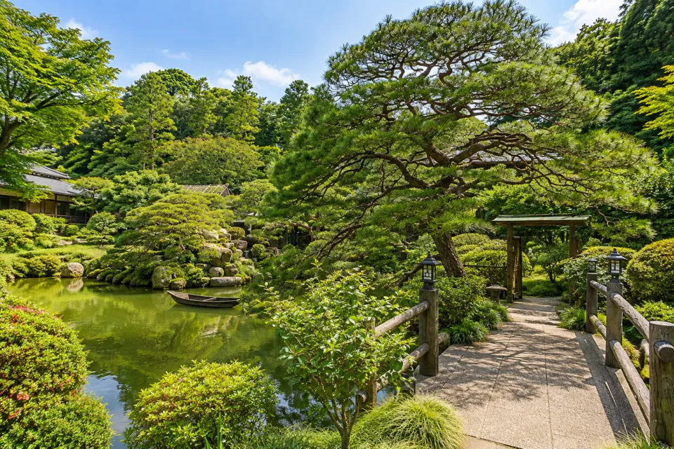 湯之助の宿 長楽園の日本庭園にある想い橋