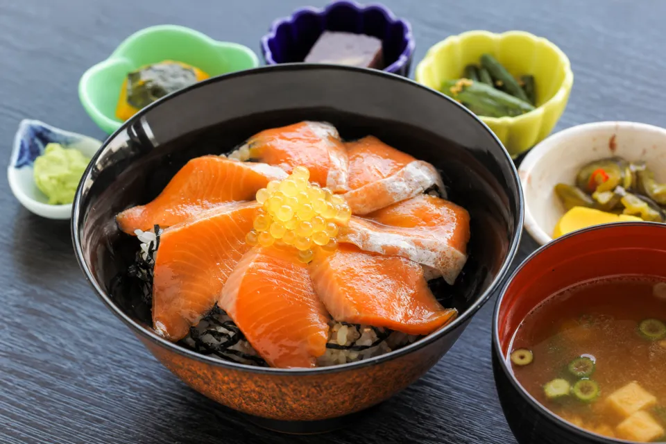 あまご茶屋 天城湯ケ島店の紅姫あまごの漬け丼