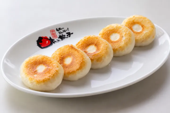 餃天堂 シンボルロード店の五個の焼餃子