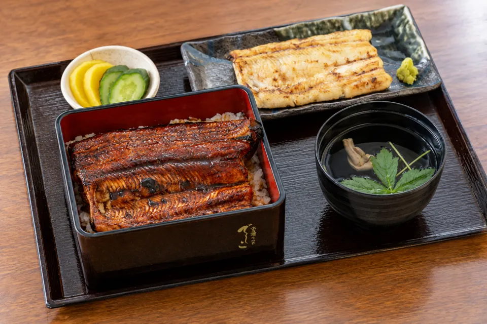 浜名湖うなぎ丸浜の白焼きセット