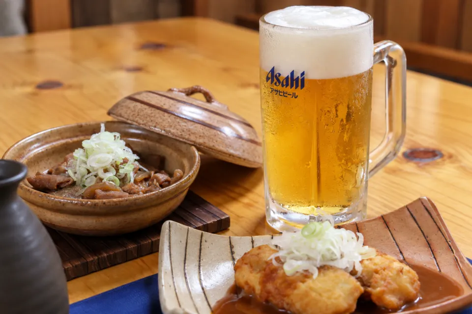飛騨の味 酒菜の生ビールと小鉢