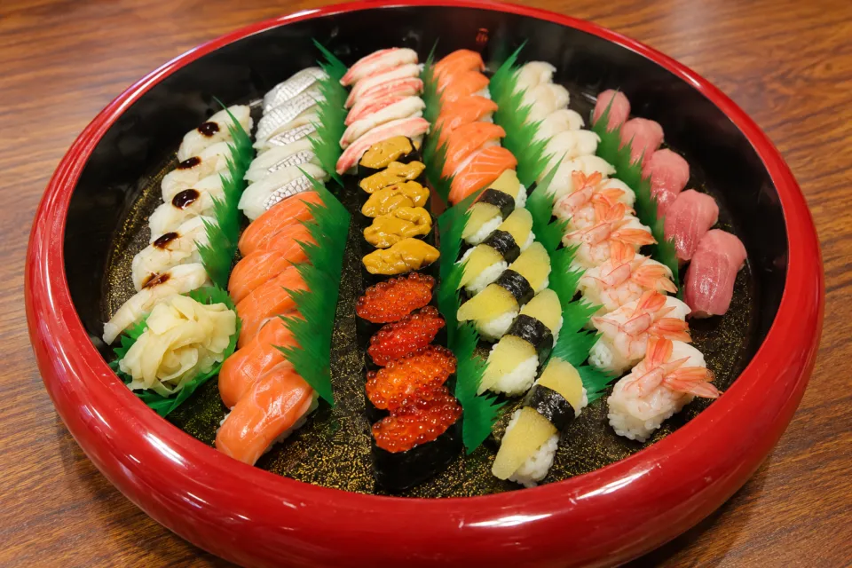 高原亭の仕出し料理の寿司盛り合わせ