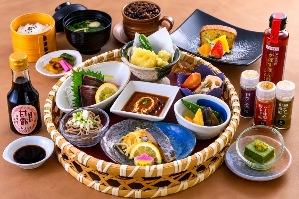 滋味創菜 百膳の夢の花かご御膳の盛り付け例