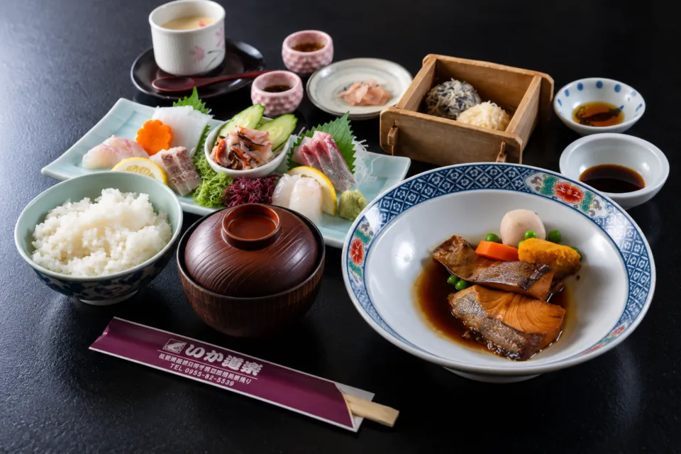 いか道楽の玄海刺身定食