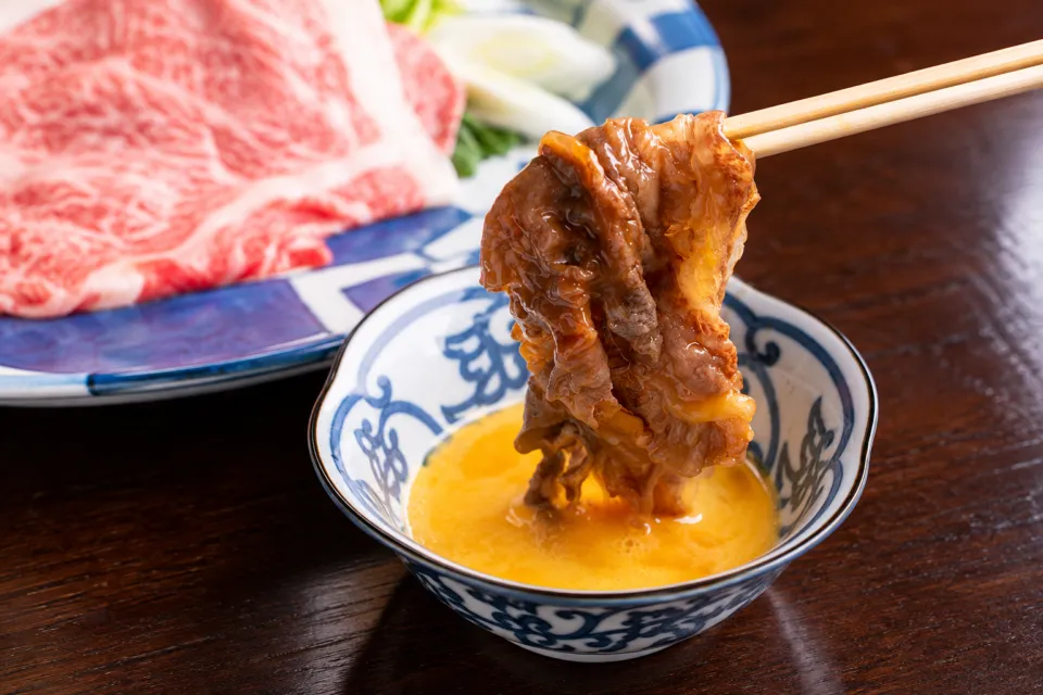 近江牛 かね吉の卵に合わせるすき焼きの牛肉