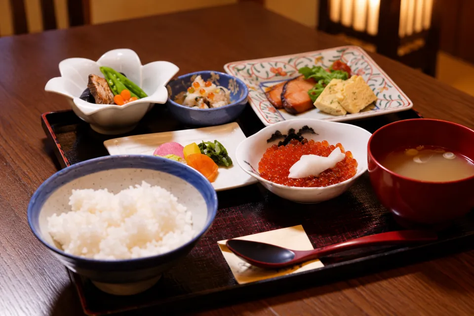 割烹 千渡里のはらこを添えた定食
