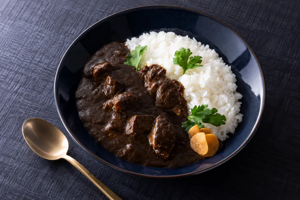 カフェダイニング イルマーレの呉ブラックカレー