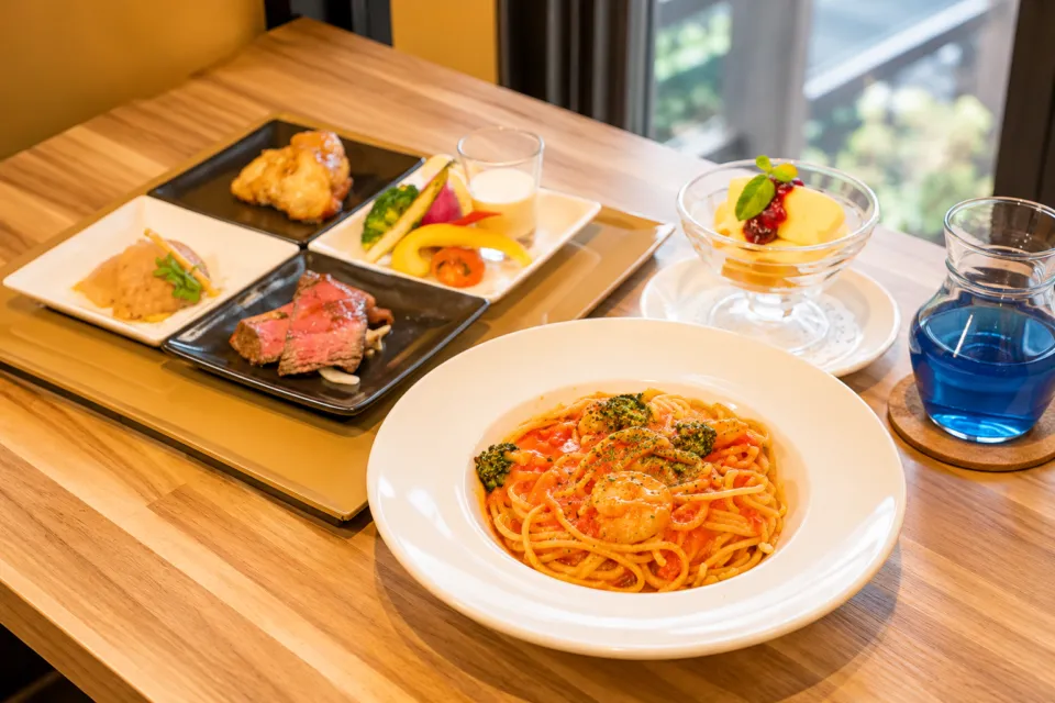 LaPaLaのパスタと前菜を揃えたラパラランチ