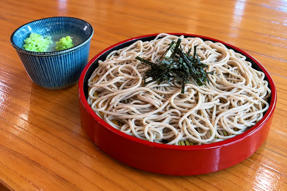 丸一蕎麦屋のざるそば