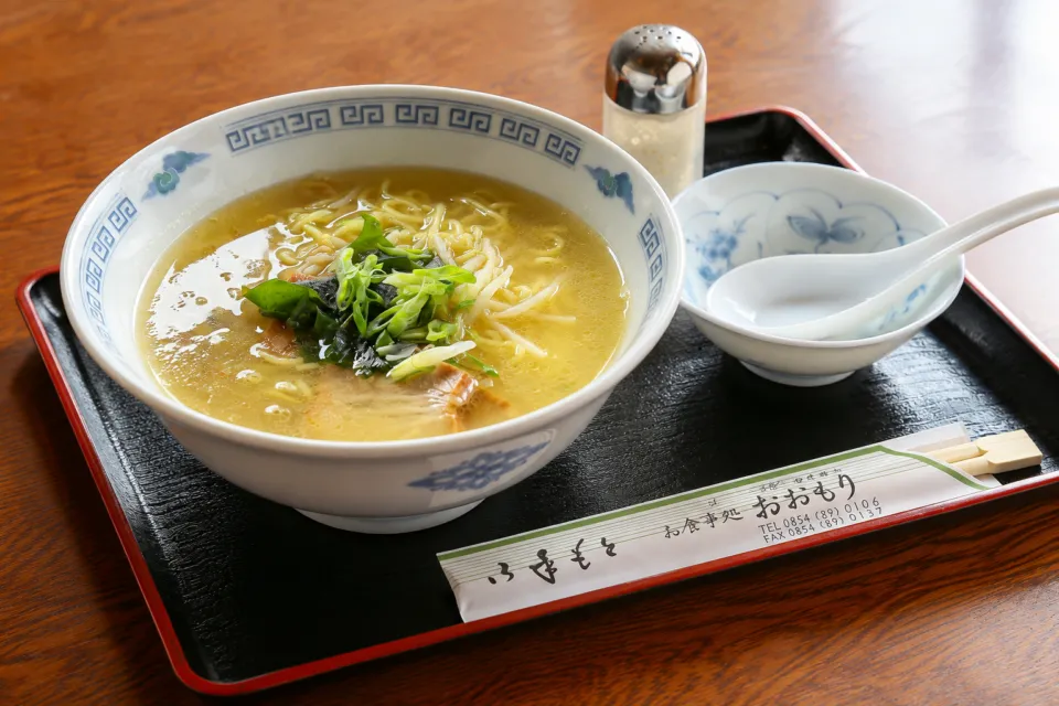 お食事処おおもりのラーメン