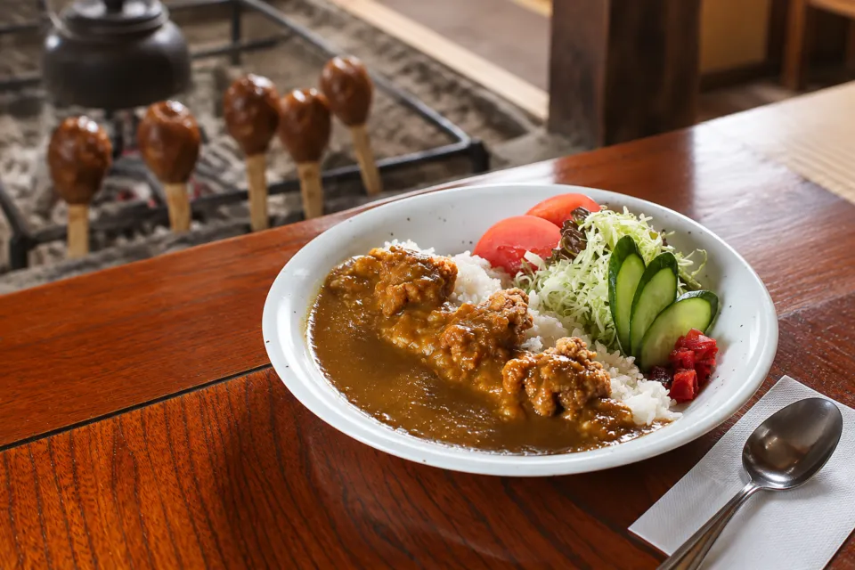大内宿 味処みなとやの会津地鶏カレー