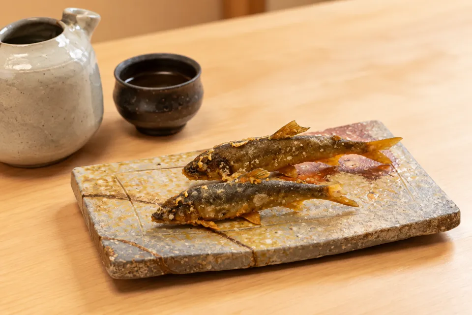 酒庵 田なかの天然鮎の料理