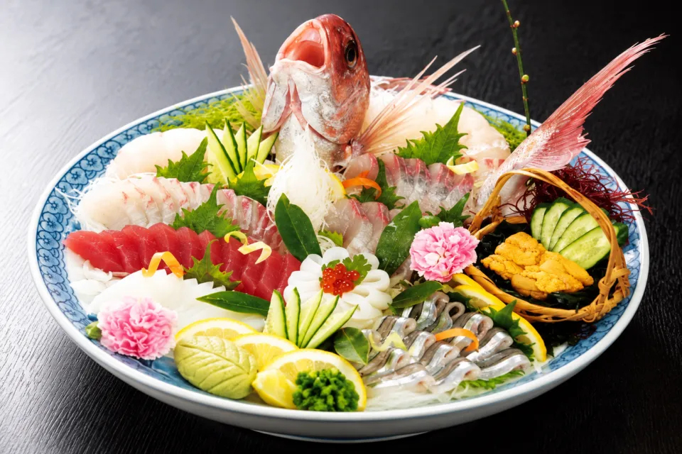 旬膳・郷土膳 和日輔の鯛のお造り盛り合わせ