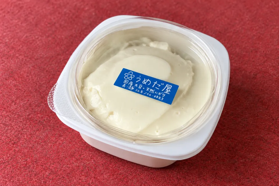 お豆ふ処 うめだ屋の持ち帰り用のおぼろ豆腐