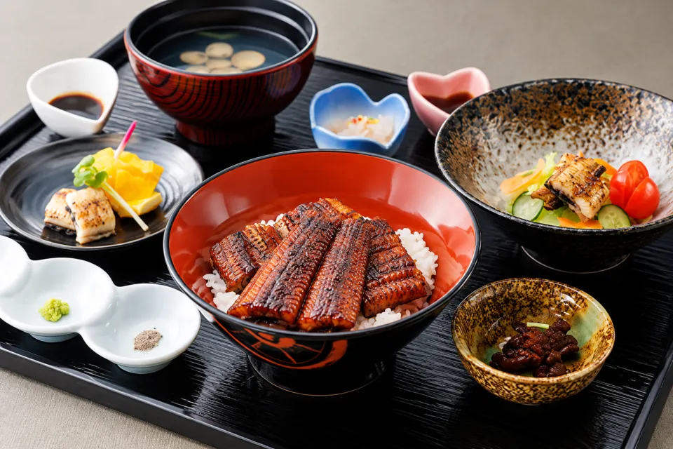 うなぎ処 山美世の鰻丼の松