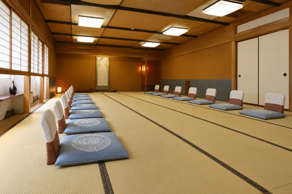 魚重楼の中広間の室内