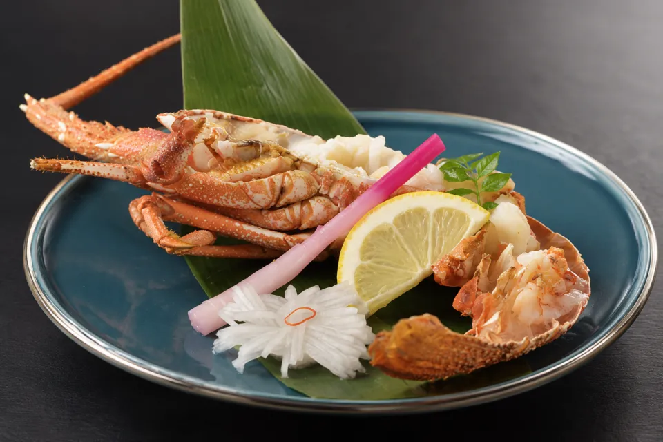 魚重楼の伊勢えび料理