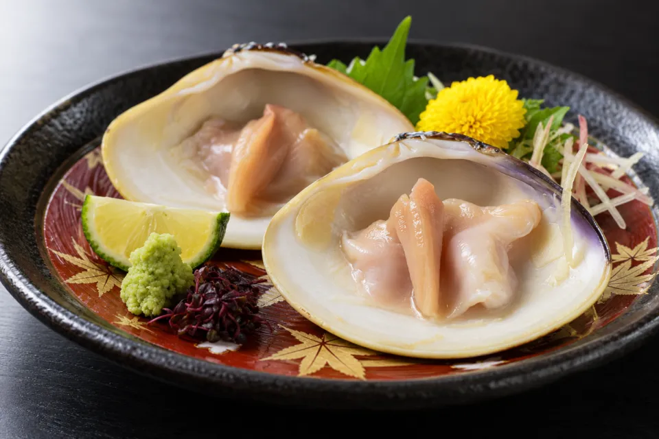 魚重楼のはまぐりの刺身