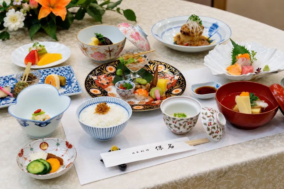 日本料理 保名のおまかせ懐石