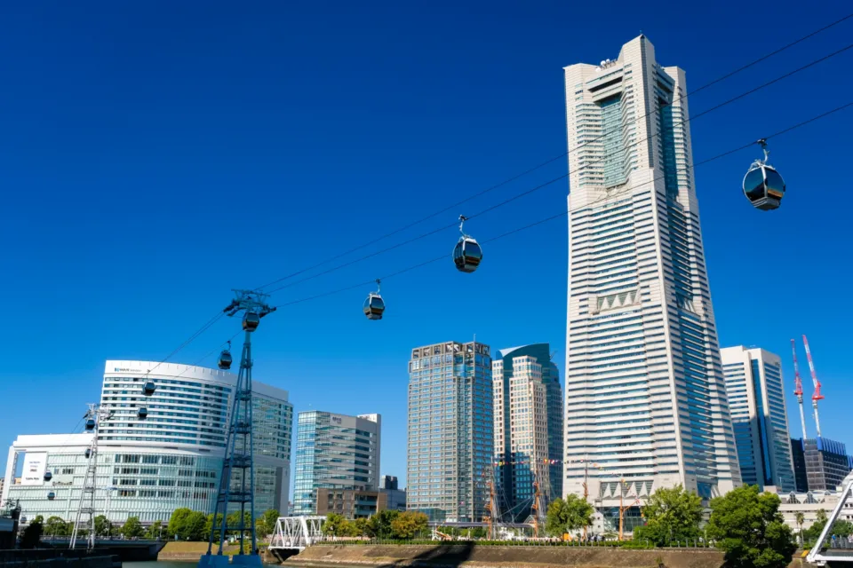 横浜ランドマークタワー