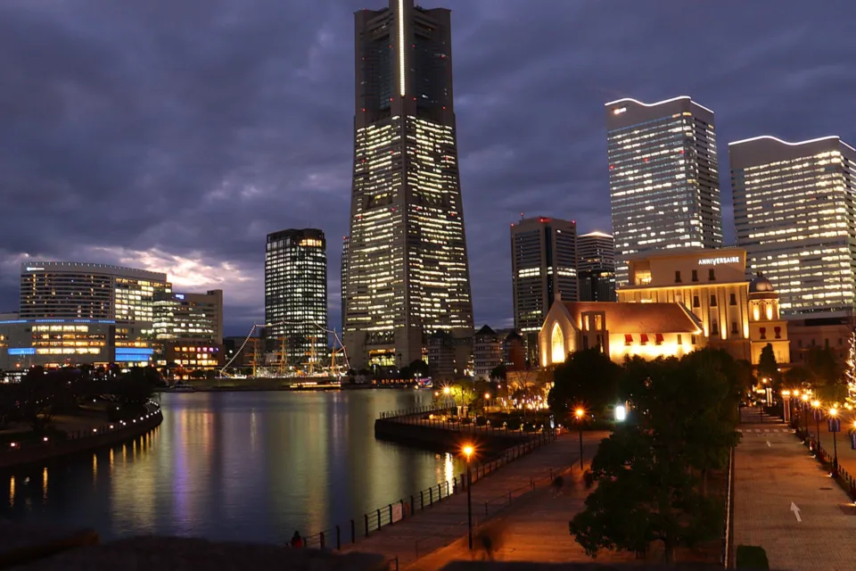 横浜ランドマークタワー