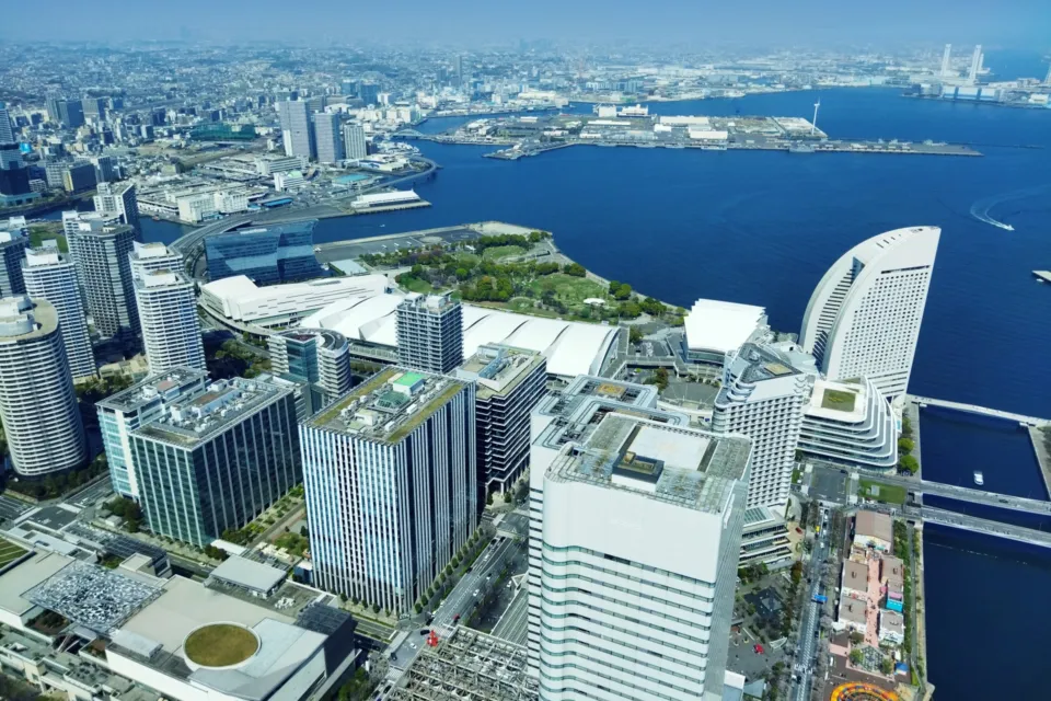 横浜ランドマークタワー