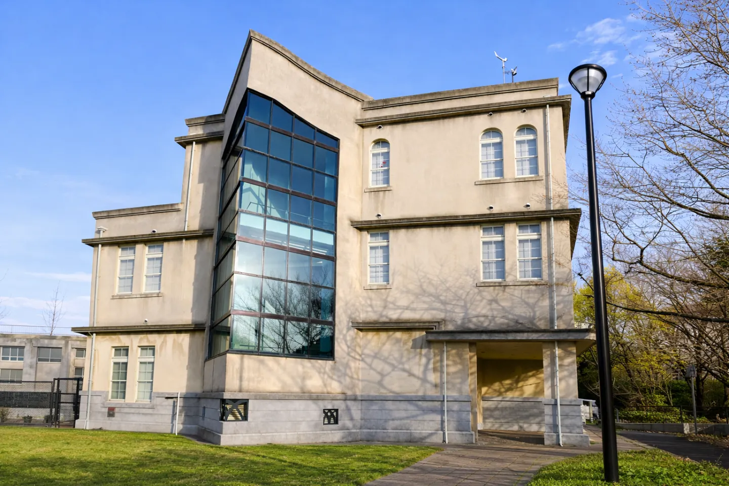 広島市江波山気象館