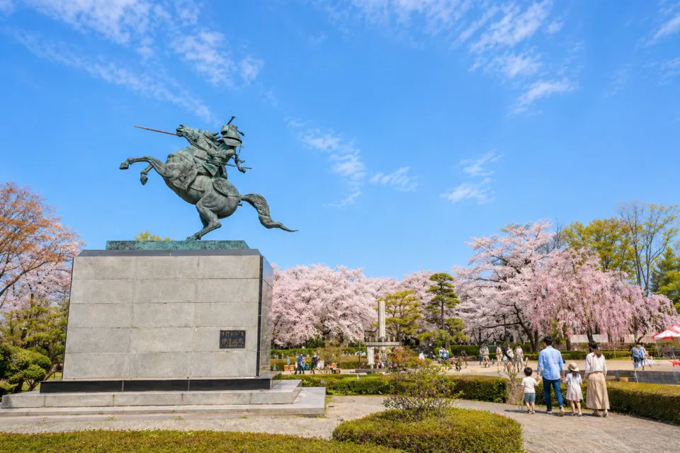 霞城公園（山形城跡）