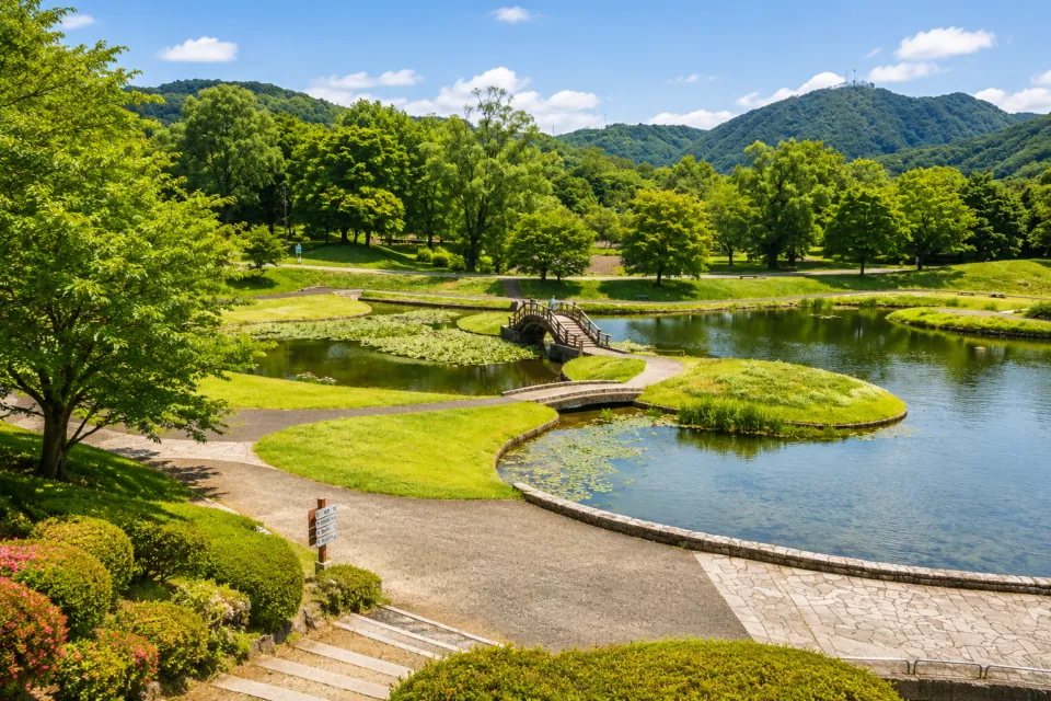 国営みちのく杜の湖畔公園