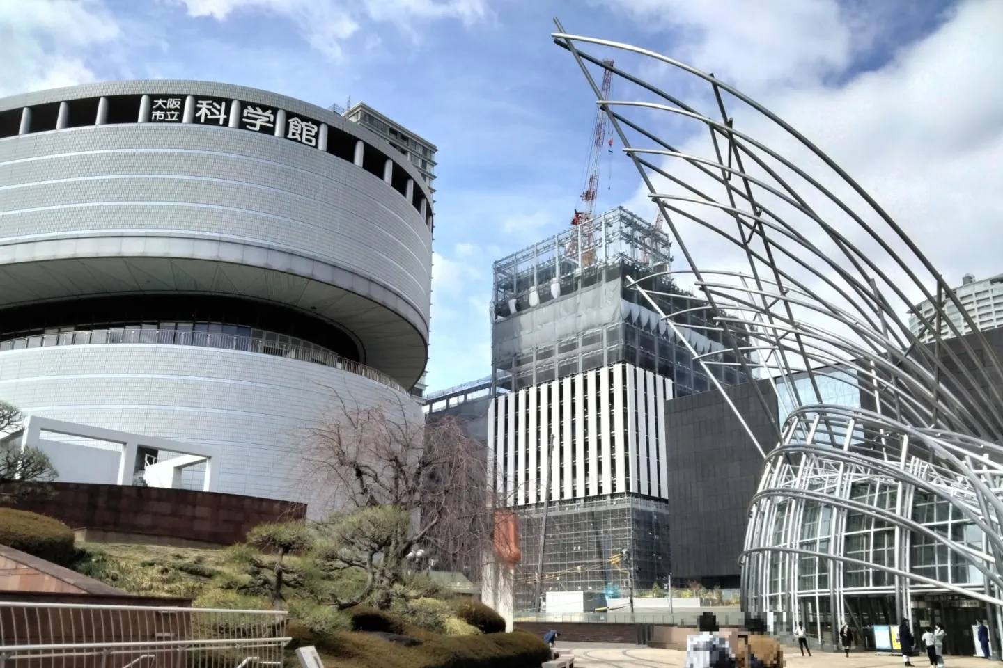 国立国際美術館