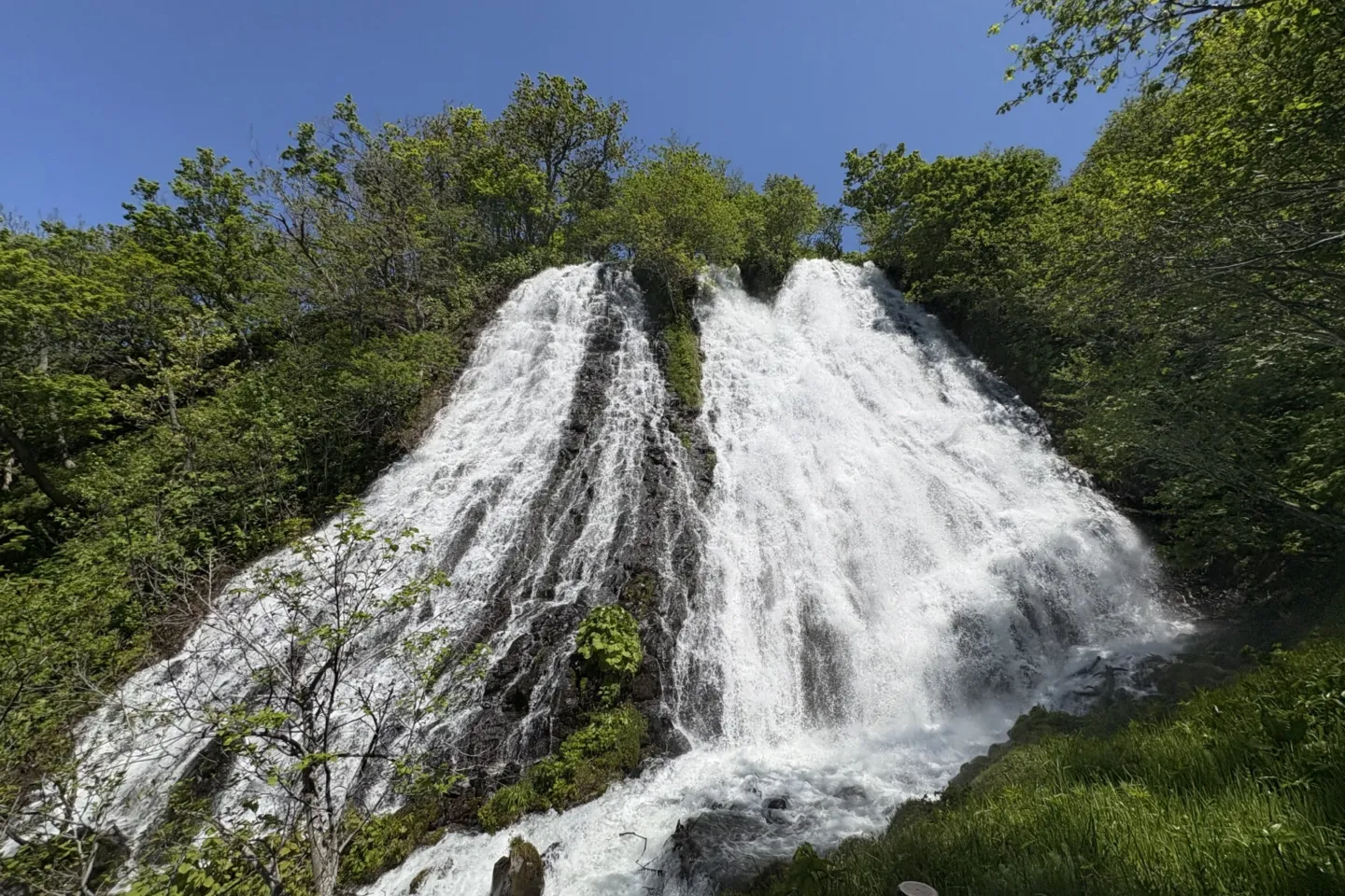 オシンコシンの滝