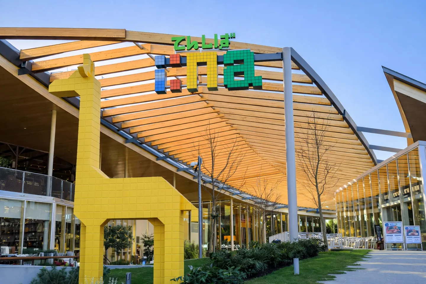 PANZAてんしばイーナ