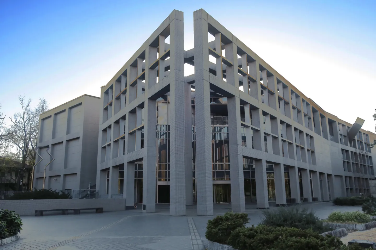 埼玉県立近代美術館