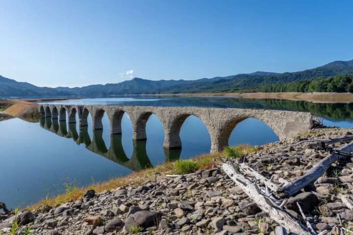 タウシュベツ川橋梁