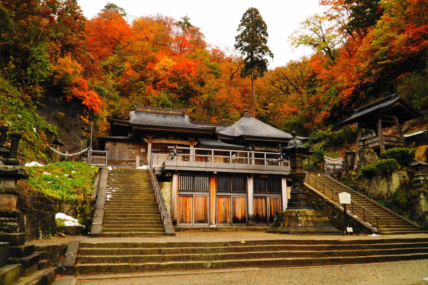 宝珠山 立石寺