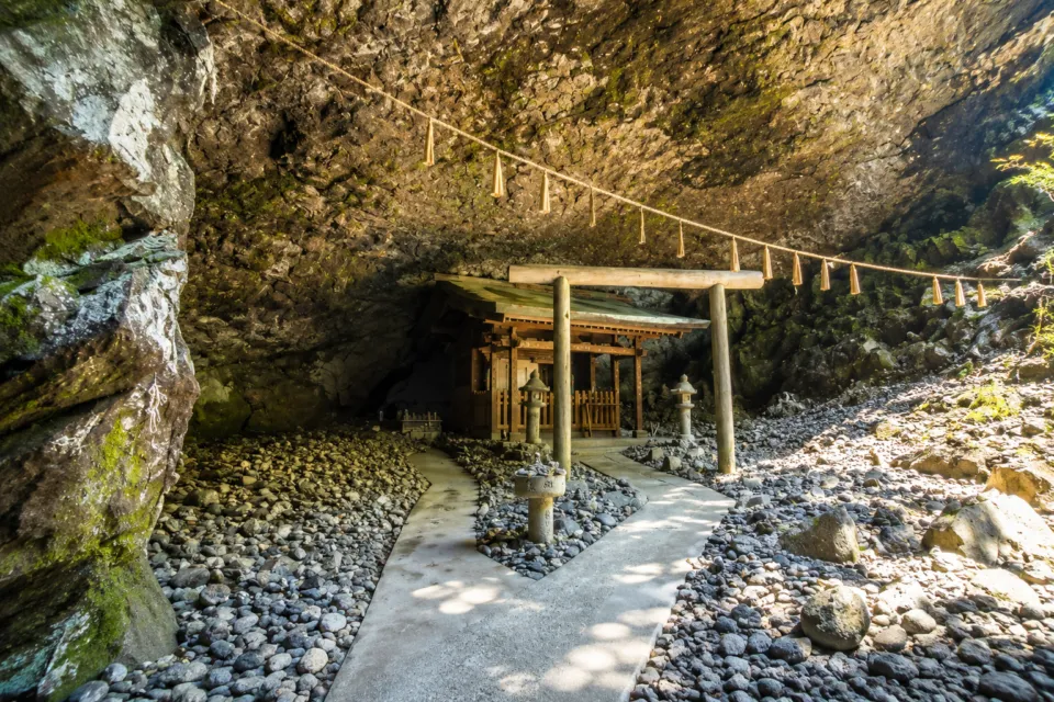 天安河原
