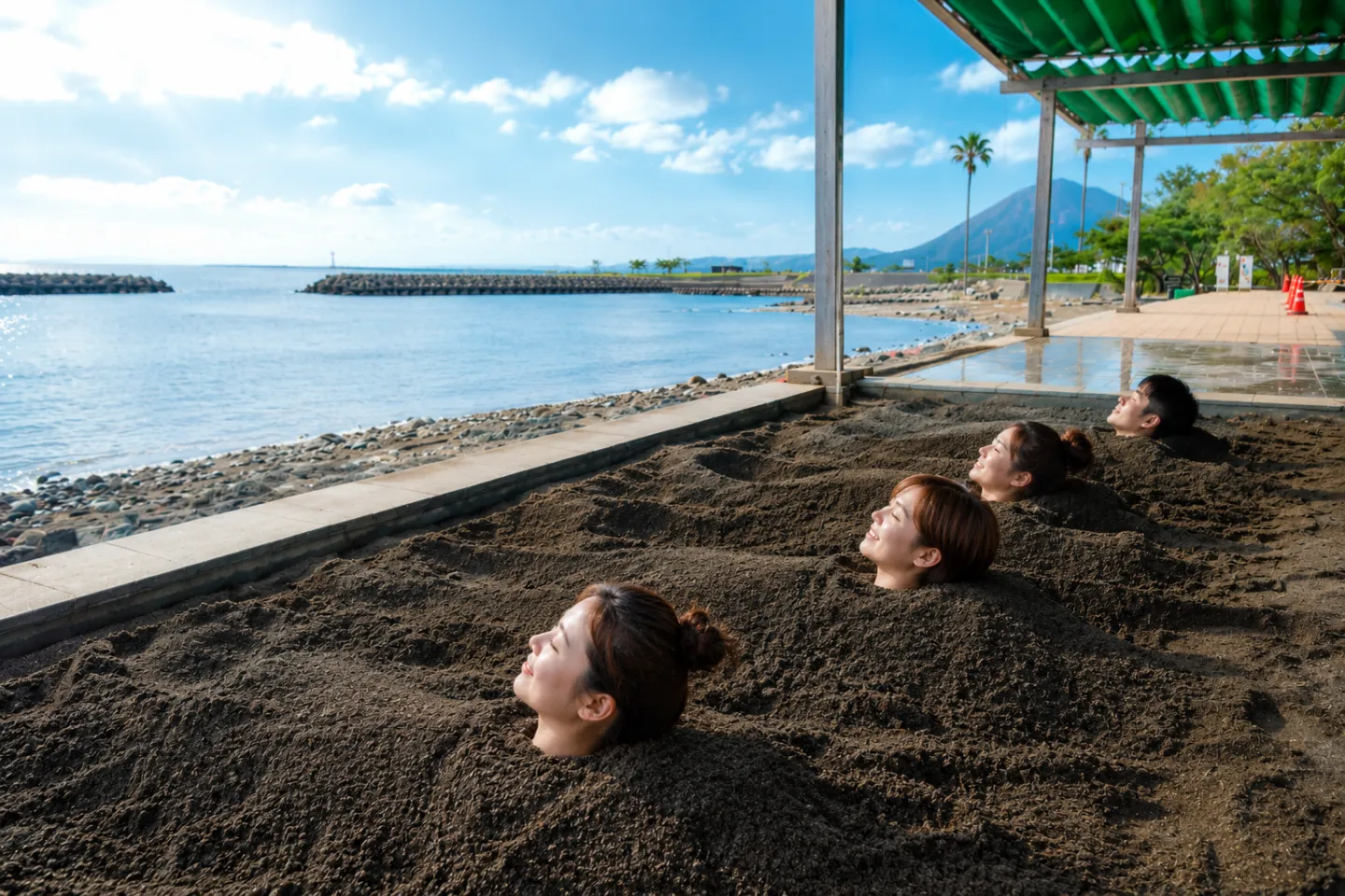 別府海浜砂湯 Beppu Kaihin Sunayu