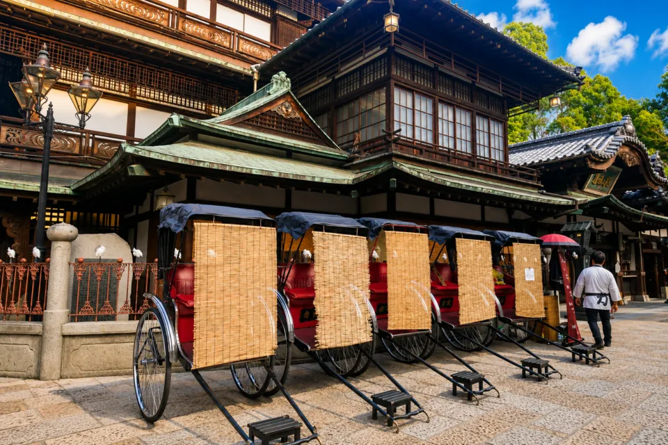 道後温泉本館