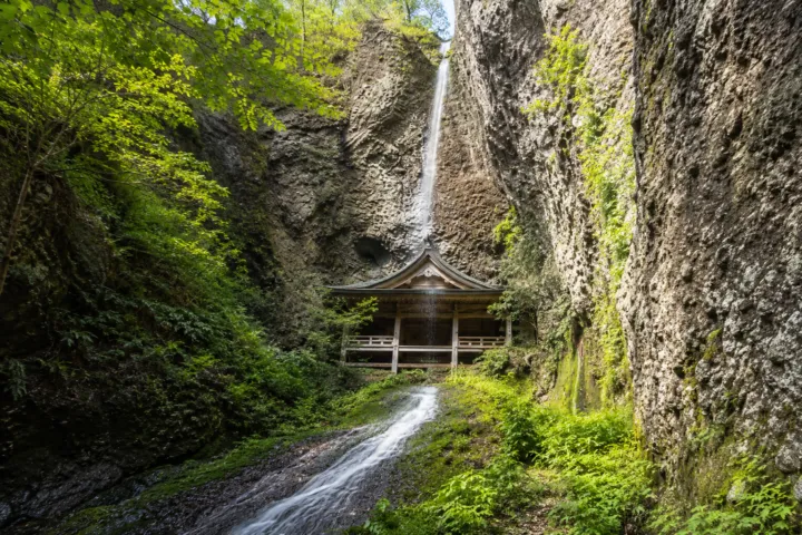 鰐淵寺